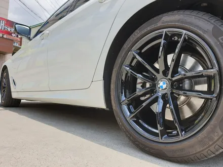 대구휠수리-[BMW G30 신형18인치휠 블랙유광 색상 휠도색]휠복원,대구 자동차 휠 / 대구 동구 동호동