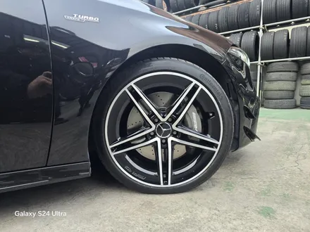 대구 자동차 휠복원 휠도색 휠수리 - [벤츠 A45 AMG 순정 19인치 휠 다이아몬드 컷팅 블랙유광 투톤 휠 복원] 대구 자동차 휠 / 대구 동구 동호동