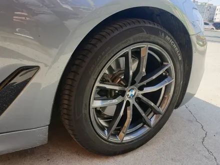 대구 휠복원-[신형BMW5 순정G30휠 고스트크롬 색상 휠도색]휠수리, 대구 자동차 휠 / 대구 동구 동호동