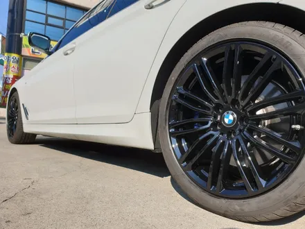 대구휠도색-[BMW530i 순정휠 블랙유광 색상 휠복원]휠수리/대구 자동차 휠 / 대구 동구 동호동