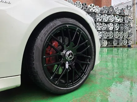 대구휠도색-[벤츠 C63 AMG 순정휠 블랙유광 색상 휠복원]휠수리/대구 자동차 휠 / 대구 동구 동호동