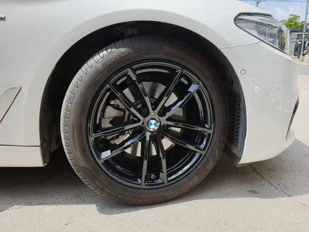 대구휠수리-[BMW G30 신형18인치휠 블랙유광 색상 휠도색]휠복원,대구 자동차 휠 / 대구 동구 동호동