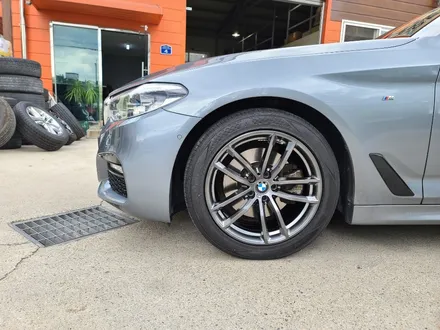 대구 휠복원-[신형 BMW5시리즈 풀체인지 순정휠 고스트크롬 색상 휠도색]휠수리/대구 자동차 휠 / 대구 동구 동호동