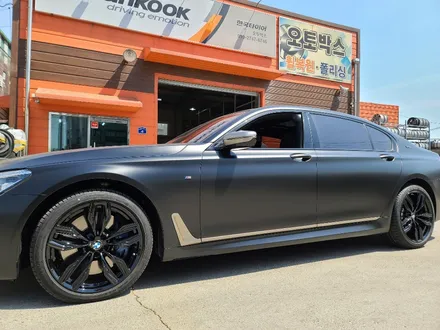 대구 휠수리-[BMW M760Li 순정휠 블랙유광 색상 휠도색]휠복원/대구 자동차 휠 / 대구 동구 동호동