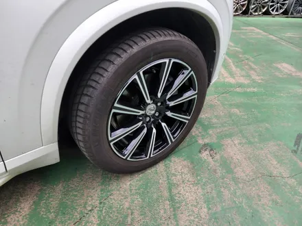 대구 휠수리-[볼보 XC90 순정휠 블랙유광 색상 다이아컷 휠복원]휠도색/대구 자동차 휠 / 대구 동구 동호동