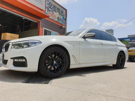 대구휠수리-[BMW G30 신형18인치휠 블랙유광 색상 휠도색]휠복원,대구 자동차 휠 / 대구 동구 동호동