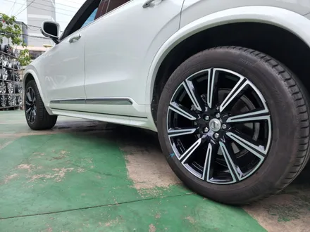 대구 휠수리-[볼보 XC90 순정휠 블랙유광 색상 다이아컷 휠복원]휠도색/대구 자동차 휠 / 대구 동구 동호동