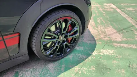 대구 자동차 휠복원 휠도색 휠수리-[BMW 미니 클럽맨 순정휠 블랙유광 색상 휠도색]대구 자동차 휠 / 대구 동구 동호동