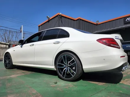 대구자동차휠복원-[벤츠E53AMG 순정휠 블랙유광색상 다이아몬드컷팅 투톤휠 휠복원]휠수리/휠도색/대구자동차휠 / 대구 동구 동호동