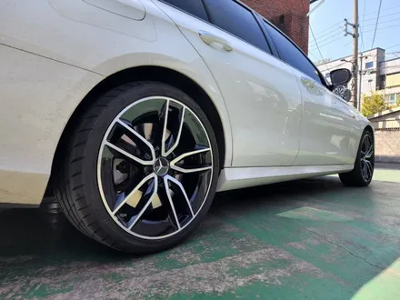 대구자동차휠복원-[벤츠E53AMG 순정휠 블랙유광색상 다이아몬드컷팅 투톤휠 휠복원]휠수리/휠도색/대구자동차휠 / 대구 동구 동호동