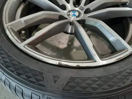 대구 휠복원-[신형 BMW5시리즈 풀체인지 순정휠 고스트크롬 색상 휠도색]휠수리/대구 자동차 휠 / 대구 동구 동호동