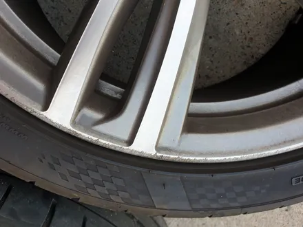 대구자동차휠도색-[BMW 4쿠페 순정휠 고스트크롬 색상 휠복원]휠수리/대구자동차휠 / 대구 동구 동호동