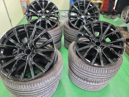 대구 휠도색-[신형 BMW 750LI 순정휠 블랙유광 색상 휠수리]휠복원/대구 자동차 휠 / 대구 동구 동호동