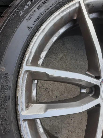 대구 휠복원-[신형BMW5 순정G30휠 고스트크롬 색상 휠도색]휠수리, 대구 자동차 휠 / 대구 동구 동호동