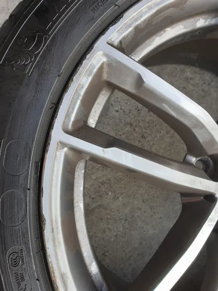 대구 휠복원-[신형BMW5 순정G30휠 고스트크롬 색상 휠도색]휠수리, 대구 자동차 휠 / 대구 동구 동호동