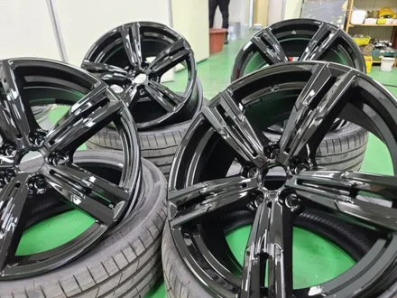 대구휠수리-[BMW4 시리즈 순정휠 블랙유광 색상 휠도색]휠복원/대구 자동차 휠 / 대구 동구 동호동