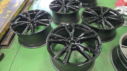 대구 자동차 휠복원 휠도색 휠수리 - [BMW X6 M50i 순정 22인치 블랙유광 휠복원] 대구 자동차 휠 / 대구 동구 동호동