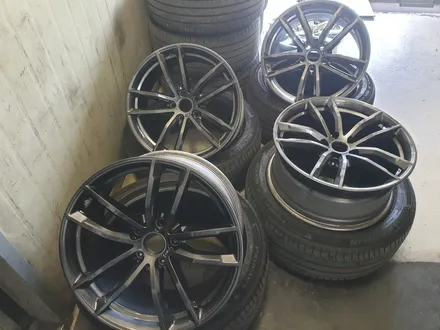 대구 휠복원-[신형BMW5 순정G30휠 고스트크롬 색상 휠도색]휠수리, 대구 자동차 휠 / 대구 동구 동호동