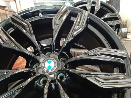 대구 휠수리-[BMW M760Li 순정휠 블랙유광 색상 휠도색]휠복원/대구 자동차 휠 / 대구 동구 동호동
