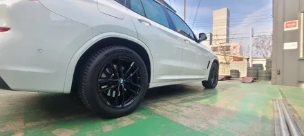대구휠수리-[BMW X3 순정휠 블랙유광 색상 휠도색]휠복원/대구 자동차 휠 / 대구 동구 동호동