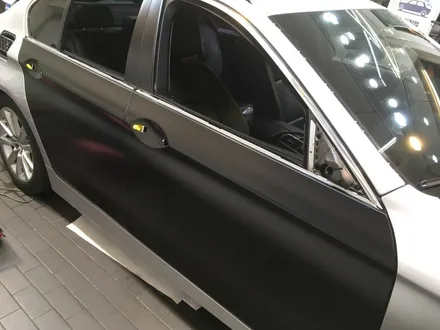 성동구랩핑☆BMW 5시리즈 에이버리 싸틴블랙 전체랩핑 ☆중구전체랩핑, 왕십리랩핑, 행당동랩핑, 종로랩핑, bmw랩핑 / 서울 성동구 상왕십리동