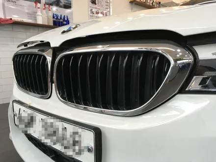 찰스오토▷BMW 5시리즈 부분랩핑◁성동구랩핑/동대문랩핑/왕십리랩핑/신설동랩핑/신당동랩핑/행당동랩핑/카스킨/그릴랩핑/사이드미러랩핑 / 서울 성동구 상왕십리동