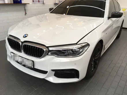 찰스오토▷BMW 5시리즈 부분랩핑◁성동구랩핑/동대문랩핑/왕십리랩핑/신설동랩핑/신당동랩핑/행당동랩핑/카스킨/그릴랩핑/사이드미러랩핑 / 서울 성동구 상왕십리동