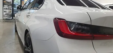 부천 차량 광택 BMW320i 스크래치 제거 후 살아난 광도 / 시흥, 매화, 은