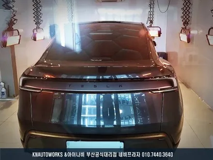 테슬라 모델Y 유리막 코팅, 유리 발수 코팅, 타이어 코팅 작업 / 부산 금정구 부곡동