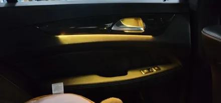벤츠 CLS63AMG 순정엠비언트 이거 왜이래? 구형차는 신형차처럼 색상 여러개로 못바꿋나?? / 대구,구미