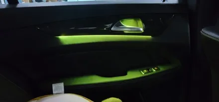 벤츠 CLS63AMG 순정엠비언트 이거 왜이래? 구형차는 신형차처럼 색상 여러개로 못바꿋나?? / 대구,구미
