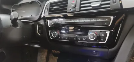 BMW 4시리즈(F32) 엠비언트는 이렇게 비노출로 시공해야 제맛인거 아시죠??대구에서도 이렇게 이뿌게 시공가능! / 대구,구미