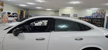 대구 벤츠 GLC43AMG 신차 출고후 포인트 랩핑 및 크롬 몰딩 제거 / 대구,구미