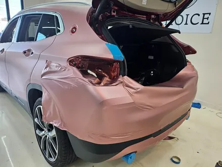 [BMW X2] 김해 초이스랩 bmw x2 사틴크롬 로즈골드 전체랩핑 / 김해시 진영읍