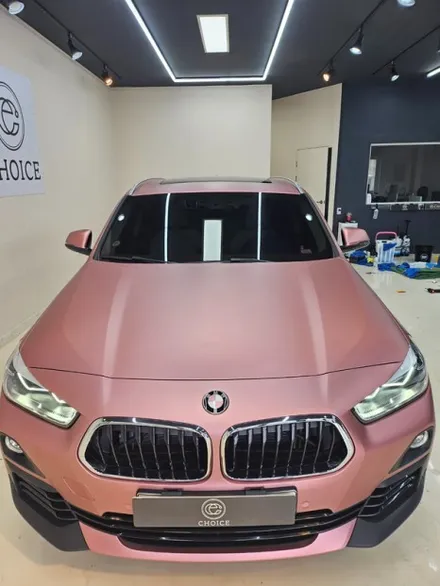[BMW X2] 김해 초이스랩 bmw x2 사틴크롬 로즈골드 전체랩핑 / 김해시 진영읍