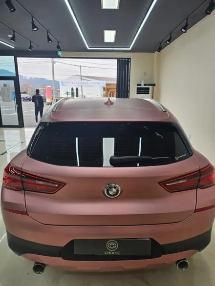 [BMW X2] 김해 초이스랩 bmw x2 사틴크롬 로즈골드 전체랩핑 / 김해시 진영읍