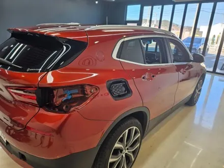 [BMW X2] 김해 초이스랩 bmw x2 사틴크롬 로즈골드 전체랩핑 / 김해시 진영읍