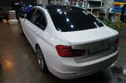 BMW320d 루프스킨+쫄대+사이드미러랩핑 안산 보헤미안퍼포먼스 / 안산시 단원구 고잔동