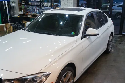 BMW320d 루프스킨+쫄대+사이드미러랩핑 안산 보헤미안퍼포먼스 / 안산시 단원구 고잔동