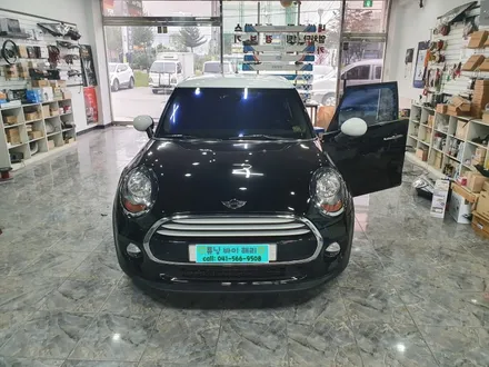 미니쿠페 후방카메라 룸미러모니터 천안 아산 평택 청주 세종 튜닝바이해리 썬팅 네비매립 블랙박스 보조배터리 LED튜닝