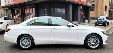 벤츠 E250 일산 신차패키지 솔라가드 프리미엄 퀀텀 틴팅과 파이어볼 유리막 코팅으로 신차답게 - OSS STATION 일산 솔라가드 퀀텀 / 경기 고양