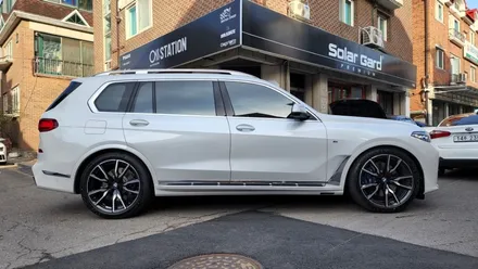 BMW x7 퀀텀블랙 LX전면썬팅 신차패키지  일산솔라가드 / 경기 고양