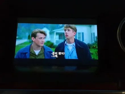 랜드로버 디스커버리4  M2C 리어모니터 연동 후기