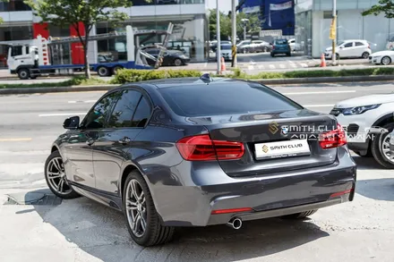 bmw320i 스미스클럽 T2 썬팅시공으로 그레이카리스마 스타일링 최대로 업스타일!