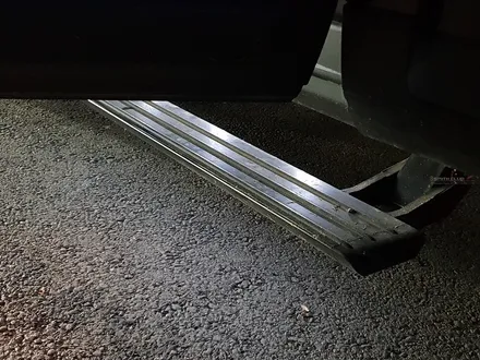 랜드로버 디스커버리4  M2C 리어모니터 연동 후기