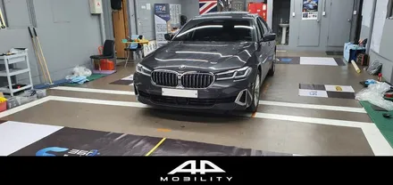 BMW 530e 어라운드뷰 차량훼손 없이 깔끔 설치, 순정기능연동 가능한 고화질 에이피모빌리티 슈퍼뷰