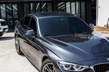 bmw320i 스미스클럽 T2 썬팅시공으로 그레이카리스마 스타일링 최대로 업스타일!