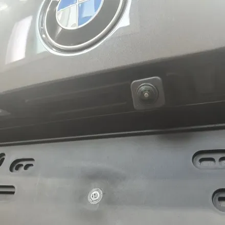 BMW X5 후방카메라 옵션이 없어서 고민중이신가요? 어라운드뷰 설치하고 한번에 해결하세요!