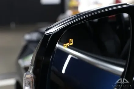 인피니티 QX50!  순정 범퍼 타공없는 라이다 측후방 감지센서 BSA와 광각미러 시공으로 좀 더 안전하고 편안하게 운행하세요^^