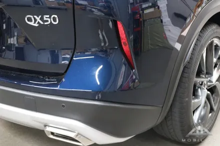 인피니티 QX50!  순정 범퍼 타공없는 라이다 측후방 감지센서 BSA와 광각미러 시공으로 좀 더 안전하고 편안하게 운행하세요^^